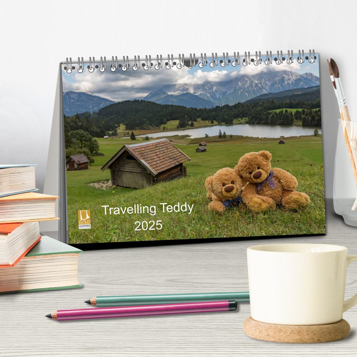 Bild: 9783435502172 | Travelling Teddy 2025 (Tischkalender 2025 DIN A5 quer), CALVENDO...