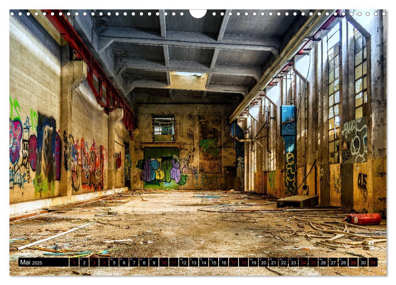 Bild: 9783435311217 | Lost Places Graffiti (Wandkalender 2025 DIN A3 quer), CALVENDO...