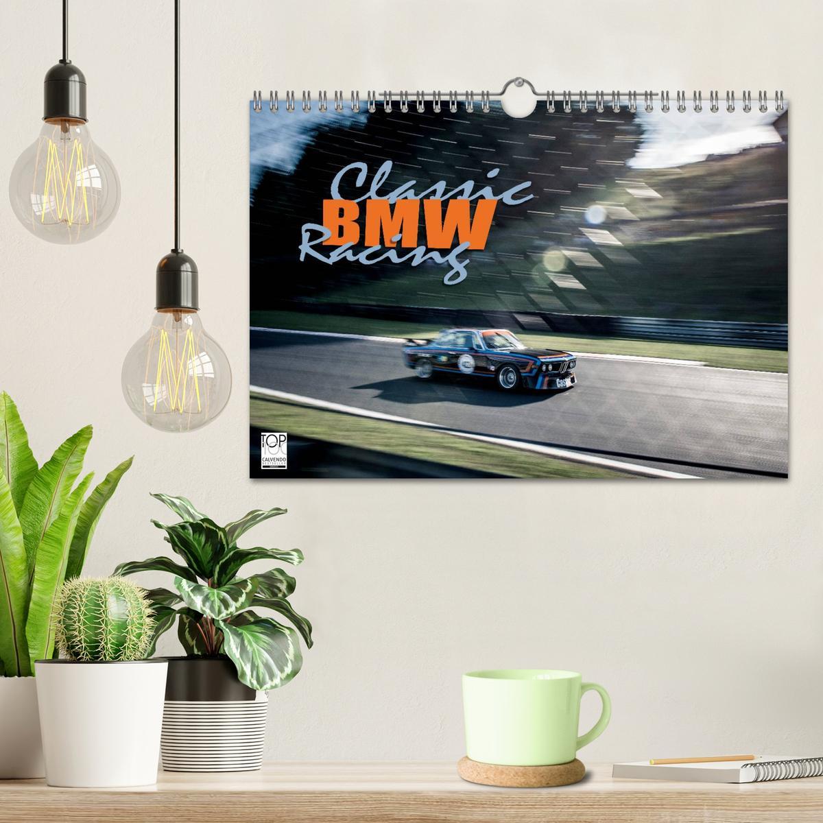 Bild: 9783435476909 | Classic BMW Racing (Wandkalender 2025 DIN A4 quer), CALVENDO...