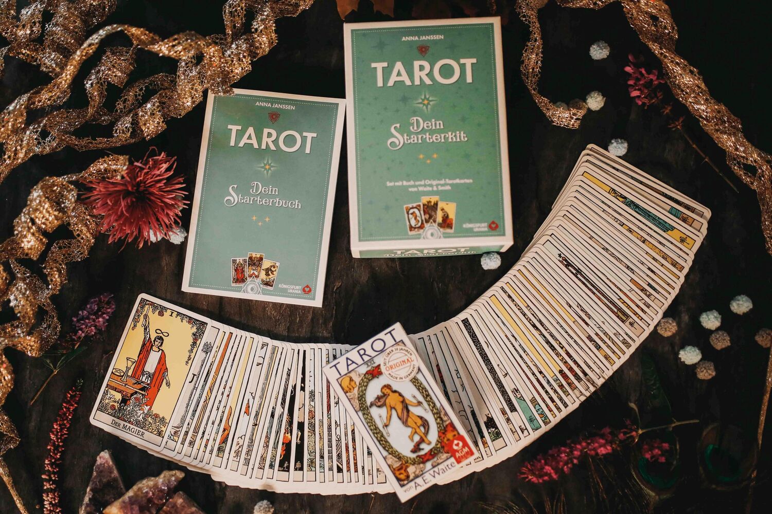 Bild: 9783868265705 | TAROT - Dein Starterkit | 78 Karten mit Buch (Tarot für Anfänger)