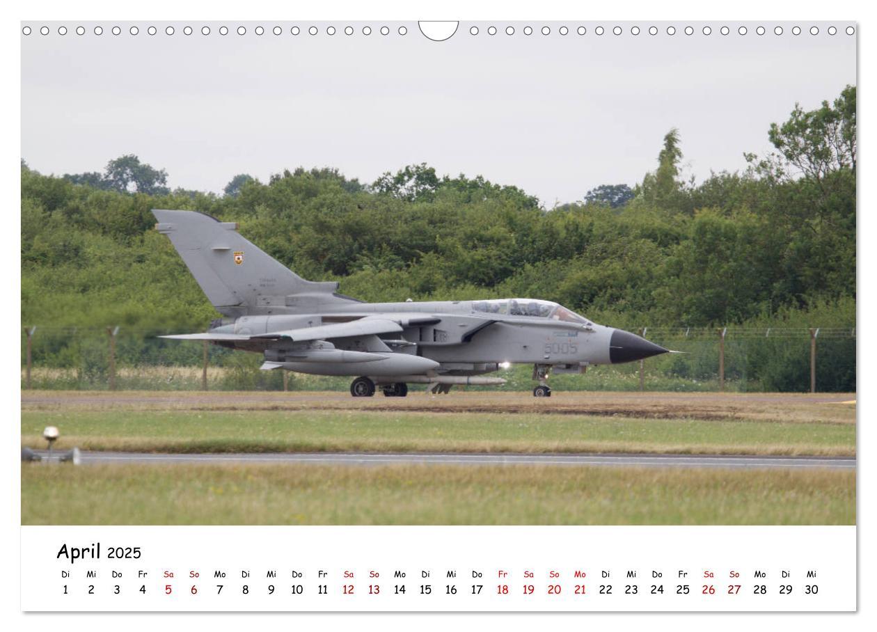 Bild: 9783435349302 | Militärjets Panavia Tornado (Wandkalender 2025 DIN A3 quer),...