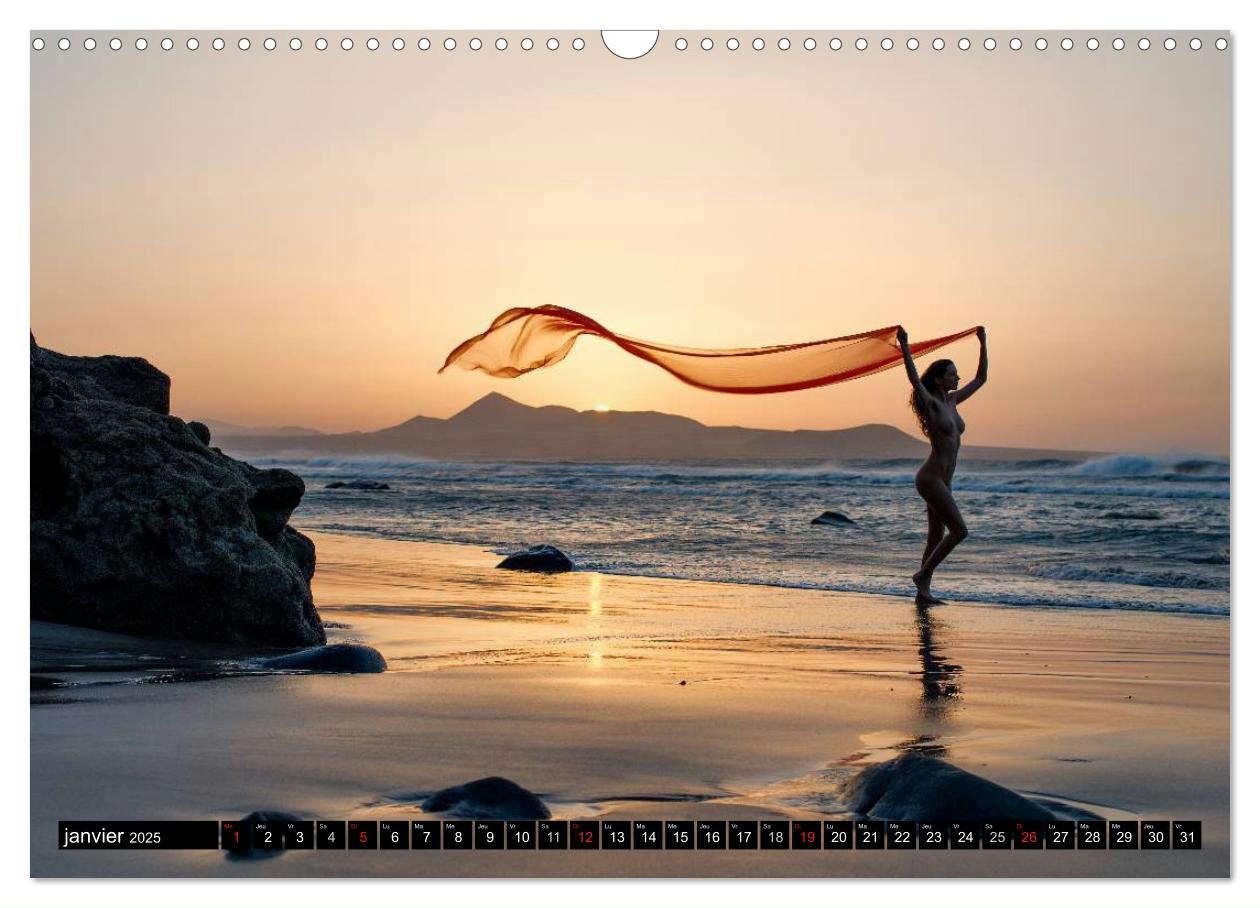 Bild: 9781325993611 | Ibiza et Lanzarote - Les paysages et le nu (Calendrier mural 2025...