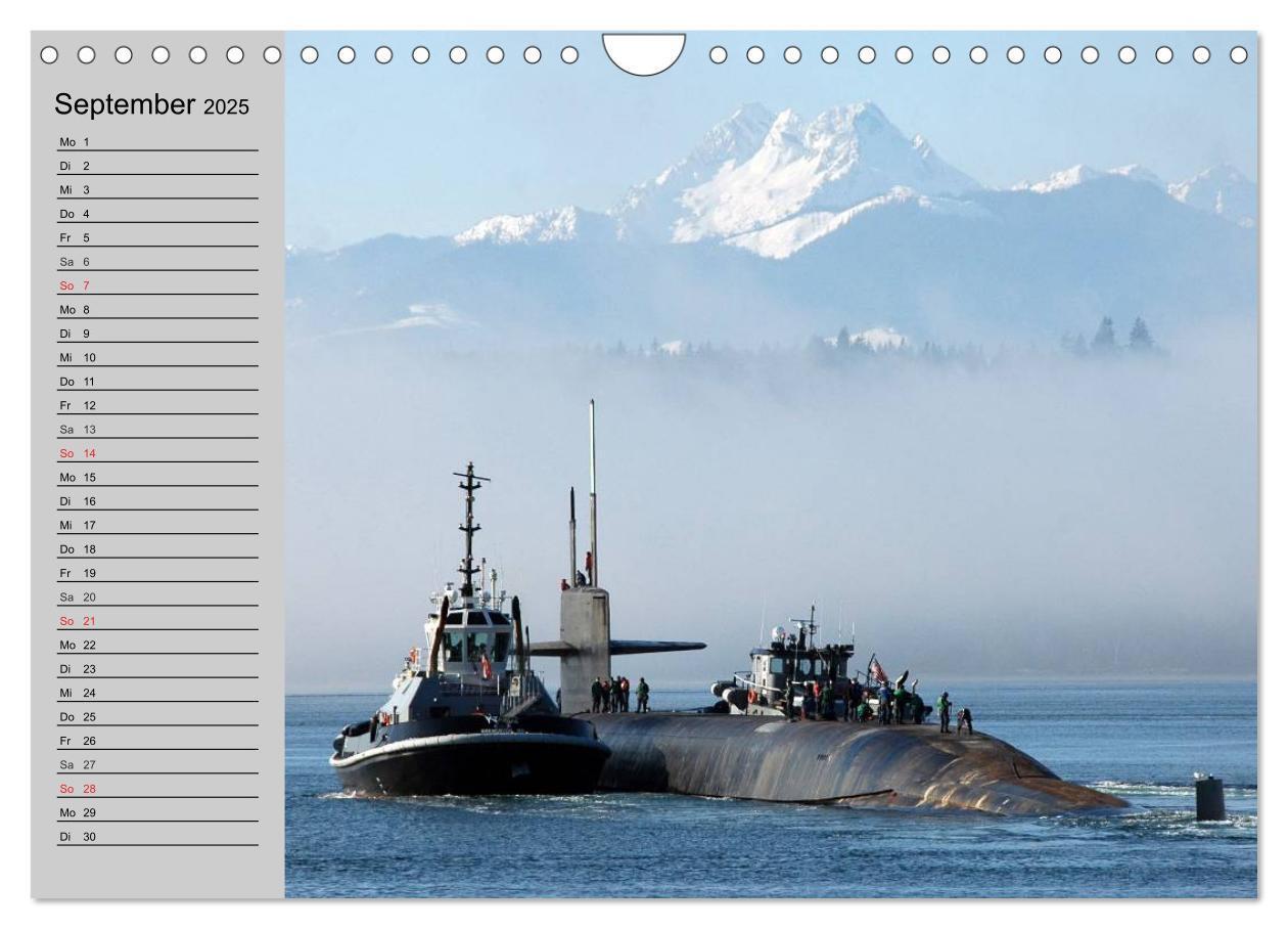 Bild: 9783435523832 | U-Boote. Militärische Ungetüme (Wandkalender 2025 DIN A4 quer),...