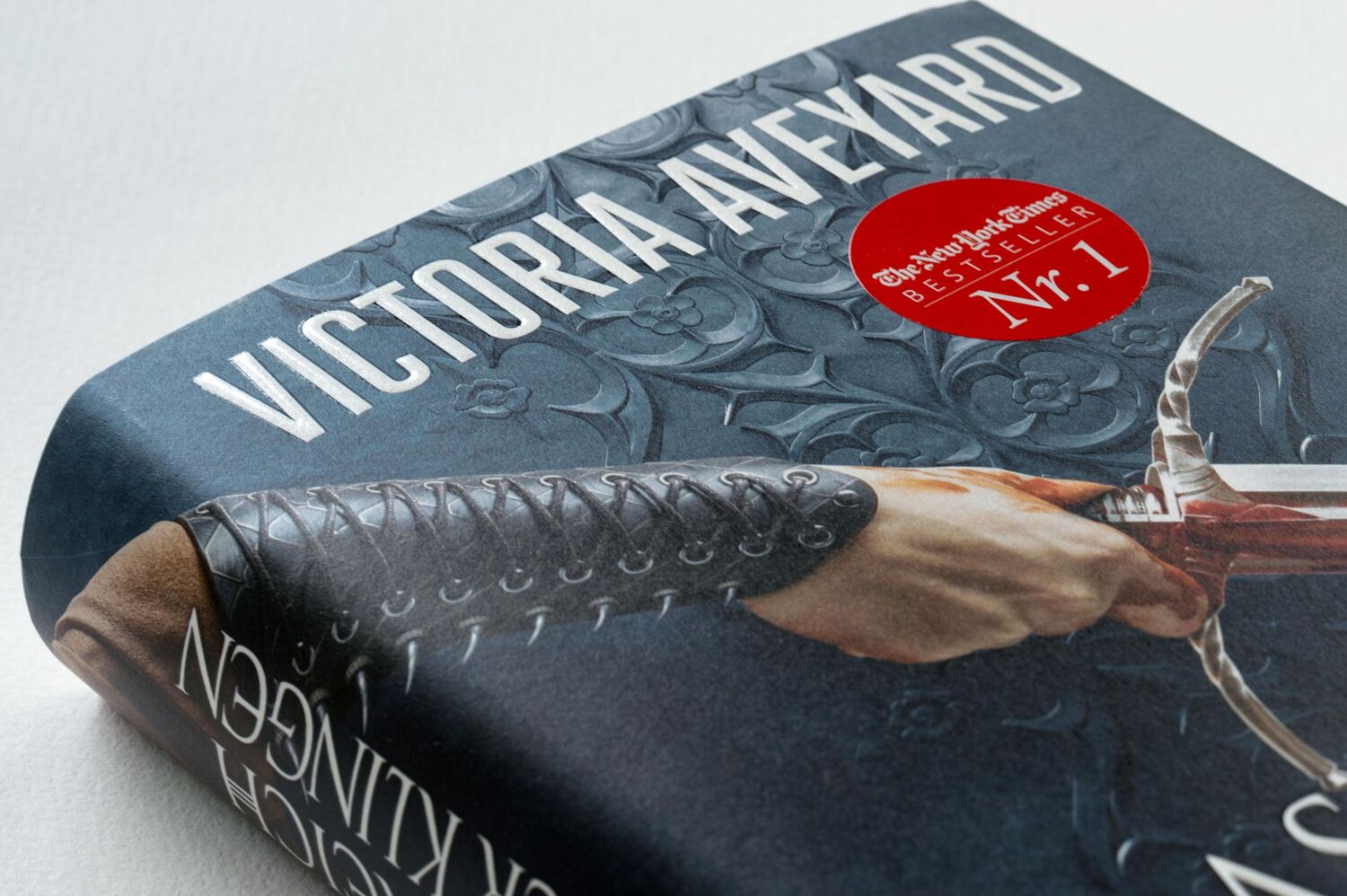 Bild: 9783764532741 | Das Reich der Klingen - Realm Breaker 2 | Victoria Aveyard | Buch