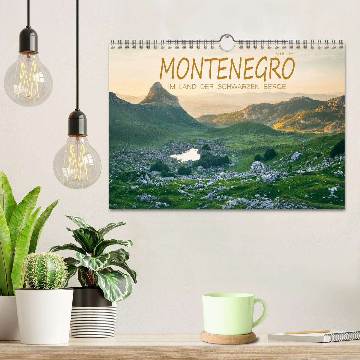 Bild: 9783435283668 | Montenegro - Im Land der schwarzen Berge (Wandkalender 2025 DIN A4...