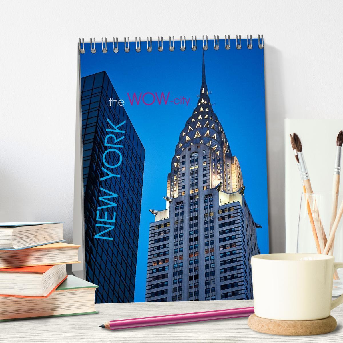 Bild: 9783457054451 | New York - the WOW-city (Tischkalender 2025 DIN A5 hoch), CALVENDO...