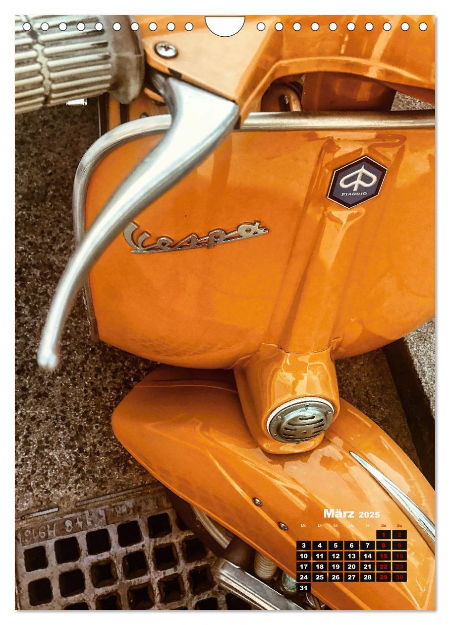 Bild: 9783435862115 | Die Liebe zur Vespa (Wandkalender 2025 DIN A4 hoch), CALVENDO...