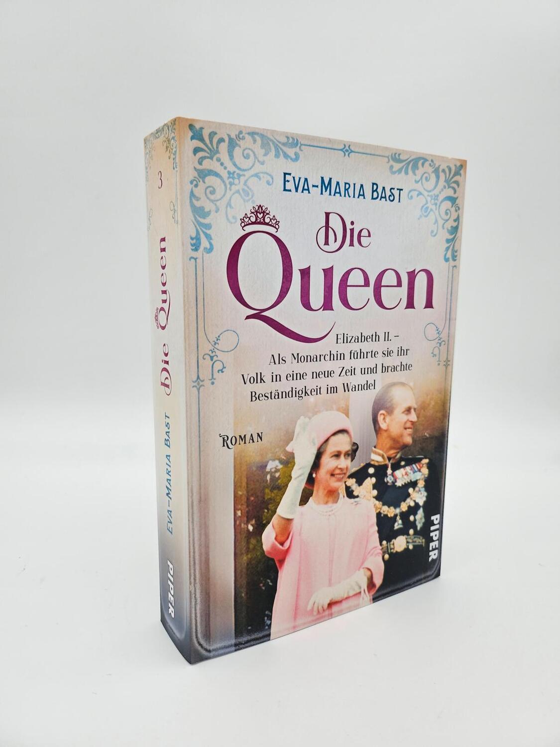 Bild: 9783492063791 | Die Queen | Eva-Maria Bast | Taschenbuch | Die Queen | 432 S. | 2023