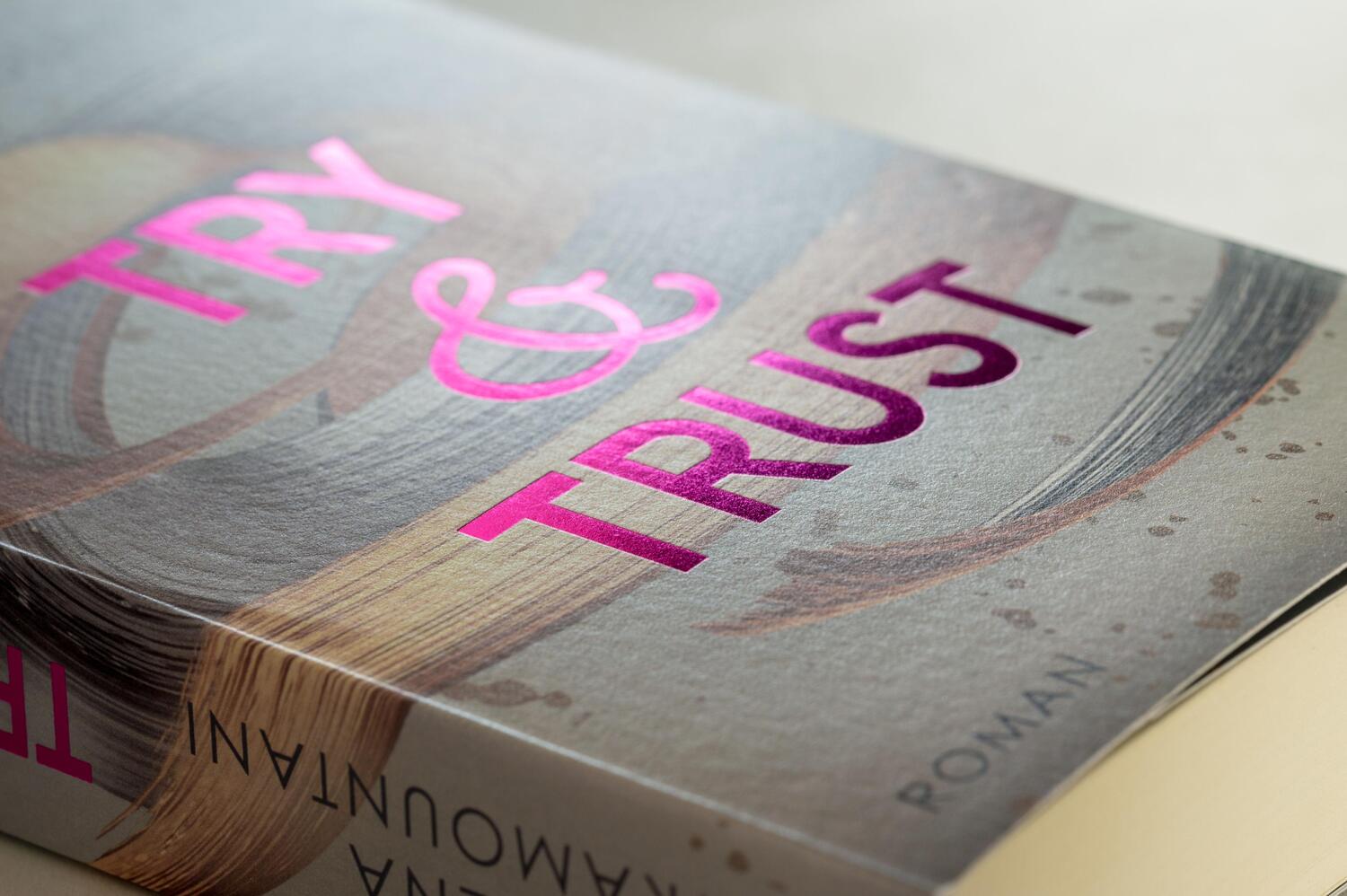 Bild: 9783328106210 | Try & Trust | Roman | Nena Tramountani | Taschenbuch | Deutsch | 2021