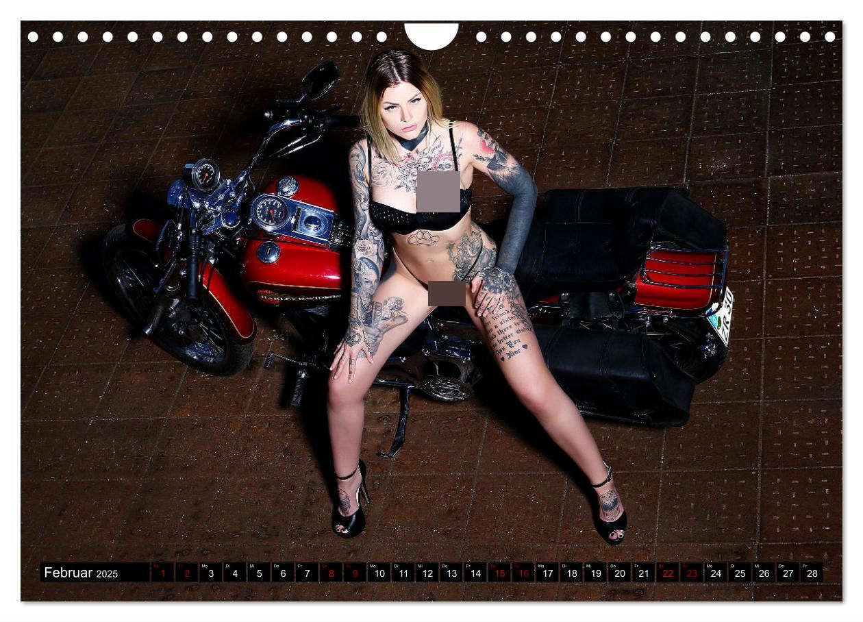 Bild: 9783435050451 | Motorräder und Sexy Girls (Wandkalender 2025 DIN A4 quer), CALVENDO...