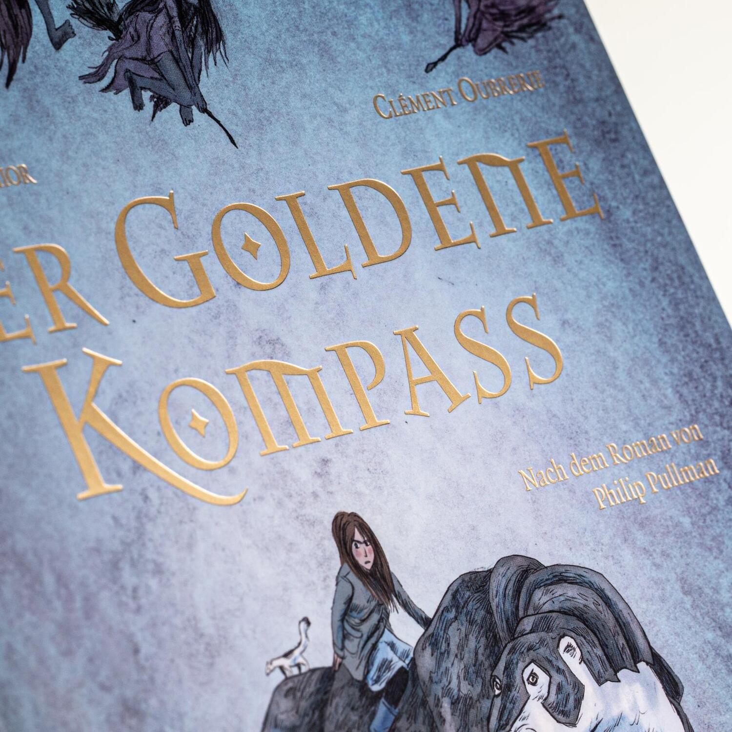Bild: 9783551764065 | Der goldene Kompass - Die Graphic Novel zu His Dark Materials 1 | Buch