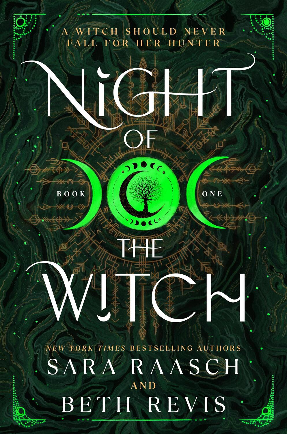 Cover: 9781728272160 | Night of the Witch | Sara Raasch (u. a.) | Buch | Witch and Hunter