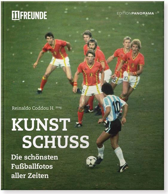 Cover: 9783898234566 | Kunstschuss | Die 100 schönsten Fußballfotos aller Zeiten | H. | Buch