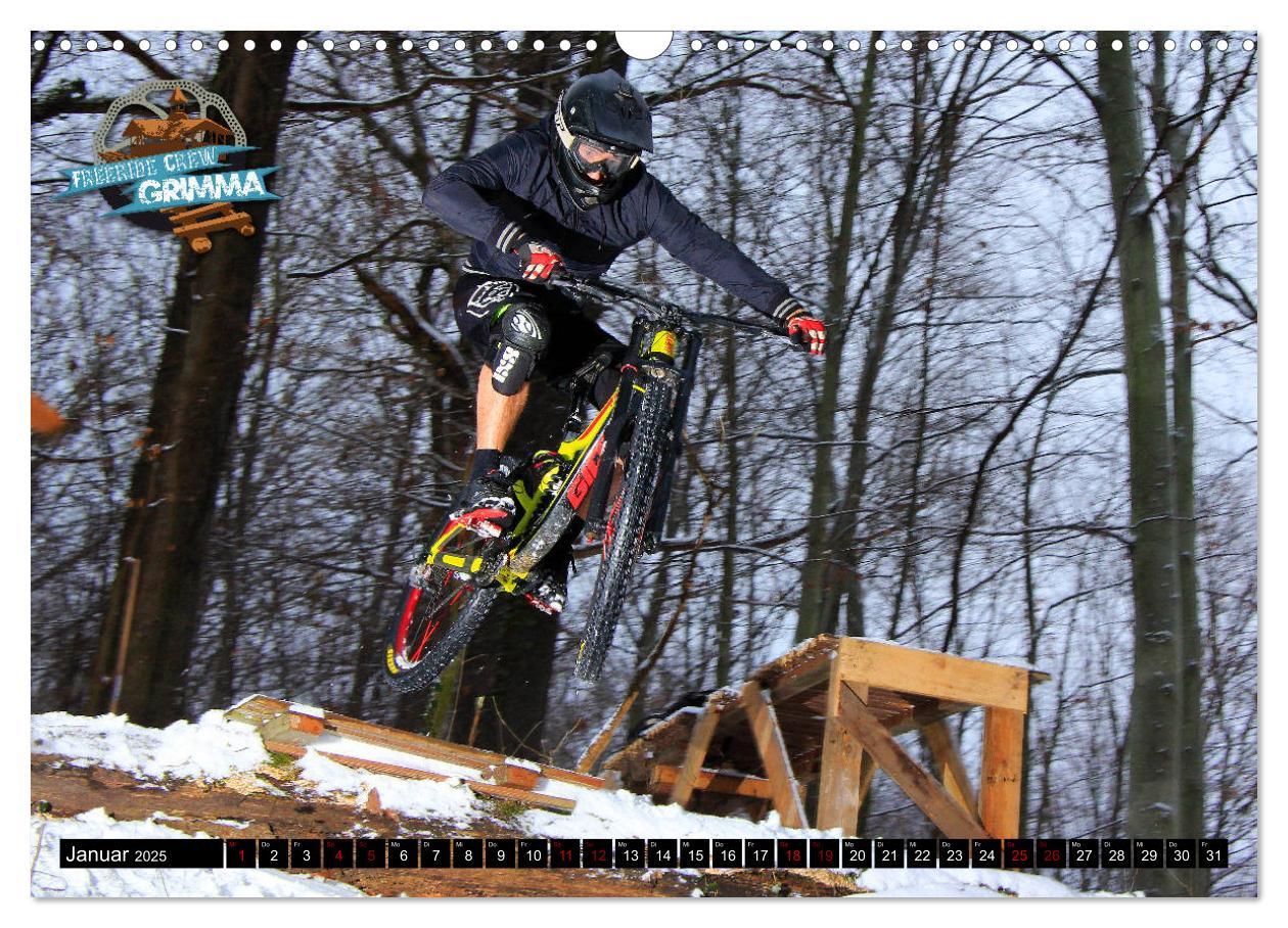 Bild: 9783435338306 | Freeride Life (Wandkalender 2025 DIN A3 quer), CALVENDO Monatskalender