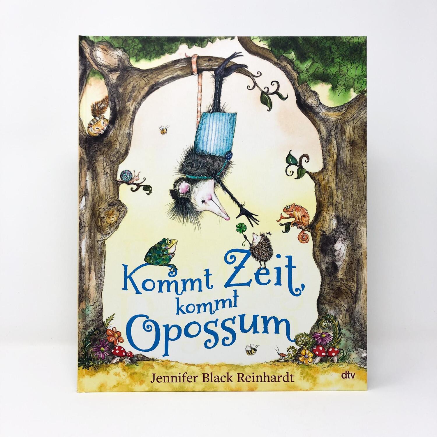 Bild: 9783423763776 | Kommt Zeit, kommt Opossum | Jennifer Black Reinhardt | Buch | 32 S.