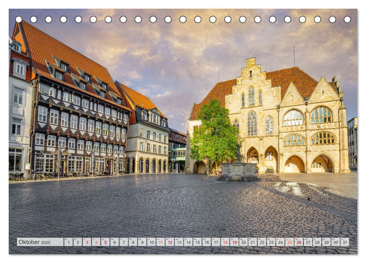 Bild: 9783435052462 | Hildesheim Impressionen (Tischkalender 2025 DIN A5 quer), CALVENDO...