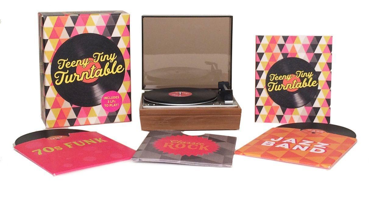 Cover: 9780762462353 | Running Press: Teeny-Tiny Turntable | Includes 3 Mini-LPs to Play!