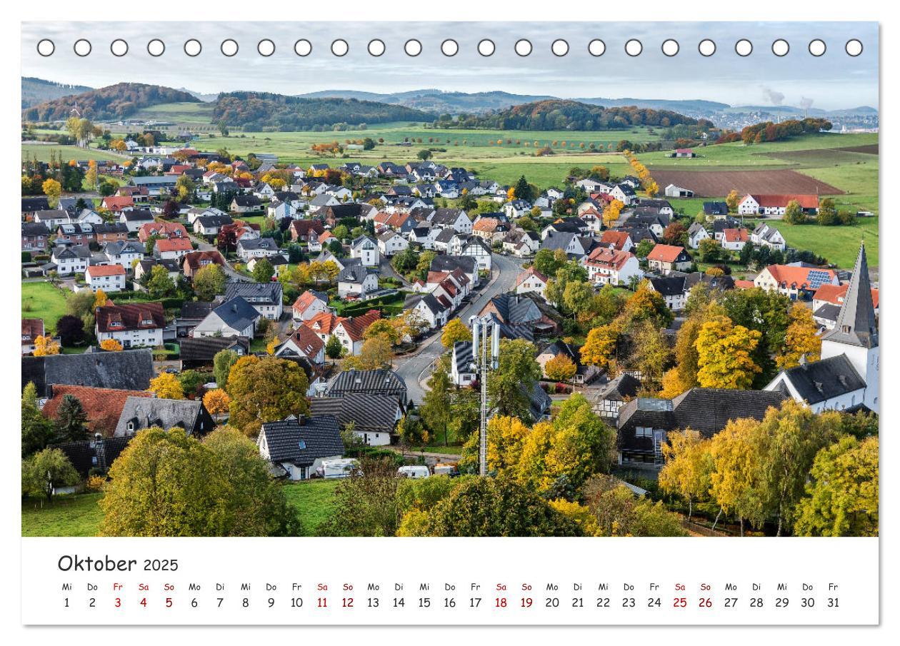 Bild: 9783435430888 | Das Sauerland bei Brilon aus der Vogelperspektive (Tischkalender...