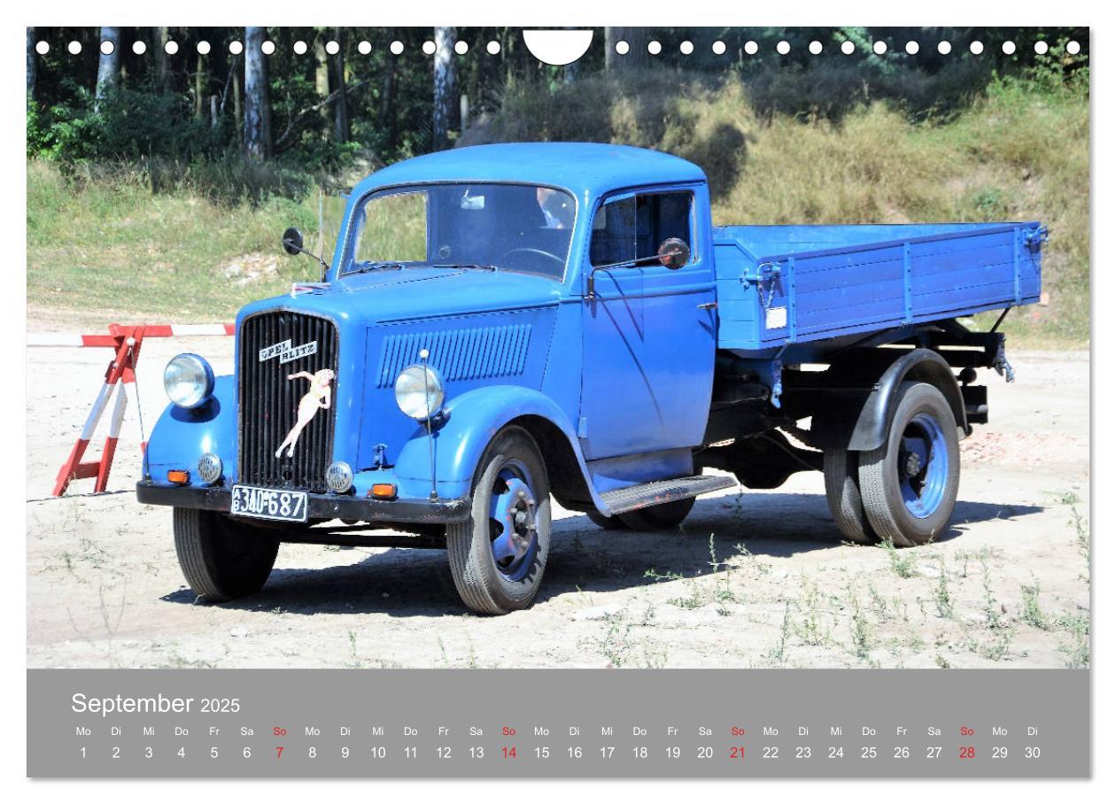 Bild: 9783435283514 | Oldtimer - L K W (Wandkalender 2025 DIN A4 quer), CALVENDO...