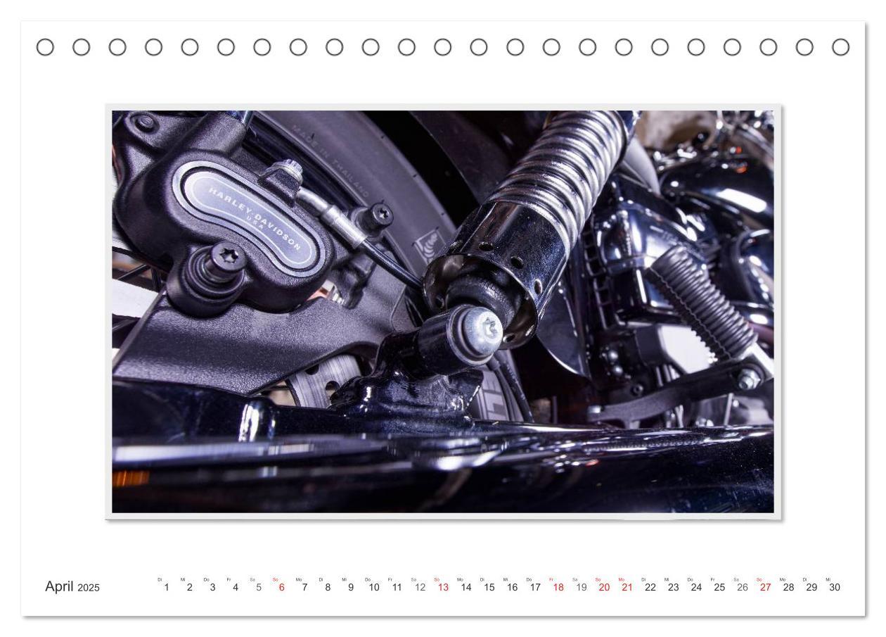 Bild: 9783435790104 | Emotionale Momente: Harley Davidson - Wide Glide (Tischkalender...