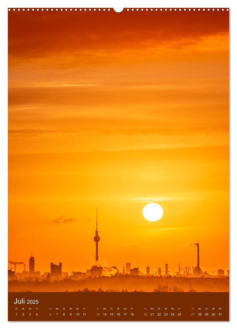 Bild: 9783435909322 | Berliner Fernsehturm - Magische Momente (Wandkalender 2025 DIN A2...