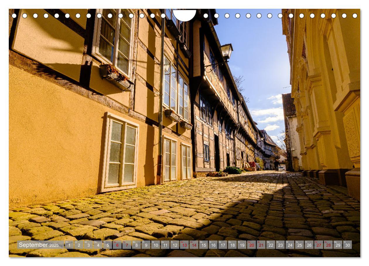 Bild: 9783435440382 | Ein Blick auf Detmold (Wandkalender 2025 DIN A4 quer), CALVENDO...