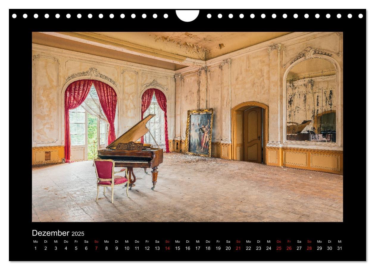 Bild: 9783435238903 | Die Schönheit des Verfalls - Lost Places (Wandkalender 2025 DIN A4...