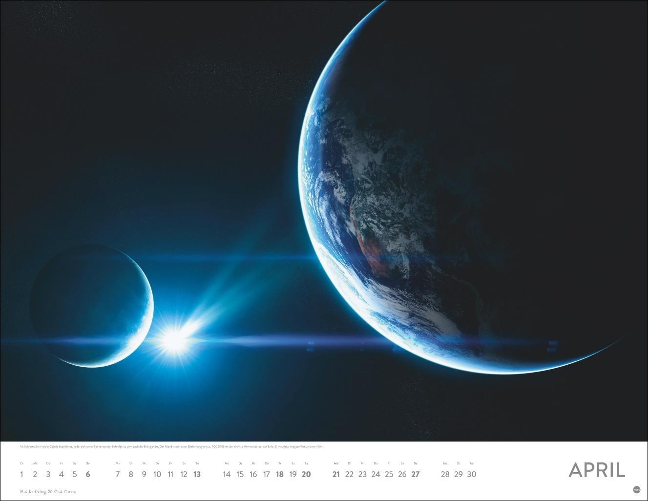 Bild: 9783756405077 | Das Universum Posterkalender 2025 | Heye | Kalender | Spiralbindung