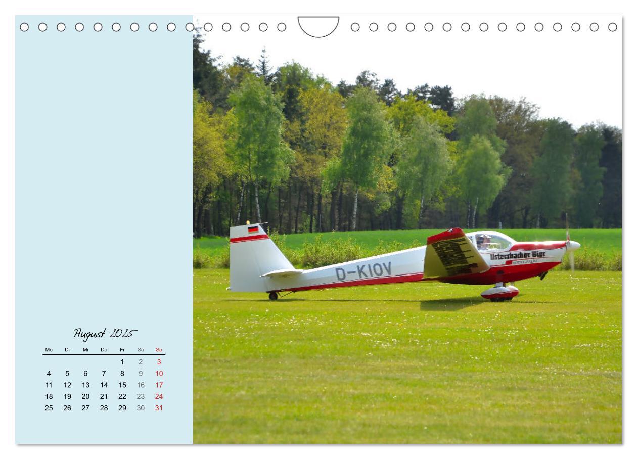 Bild: 9783435234776 | Sportliche Kunstflieger (Wandkalender 2025 DIN A4 quer), CALVENDO...