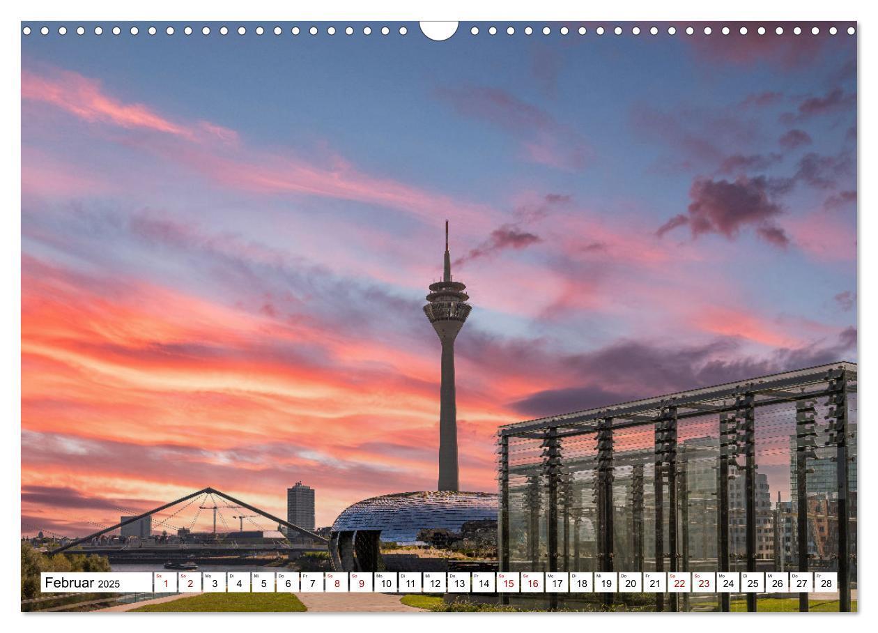 Bild: 9783383946066 | Düsseldorf Medienhafen (Wandkalender 2025 DIN A3 quer), CALVENDO...