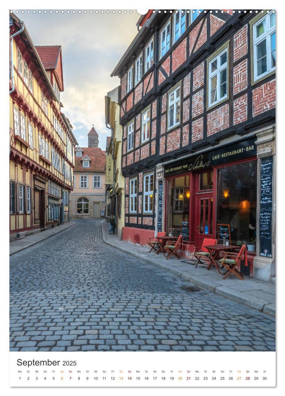 Bild: 9783435883394 | Altstadt Quedlinburg (Wandkalender 2025 DIN A2 hoch), CALVENDO...