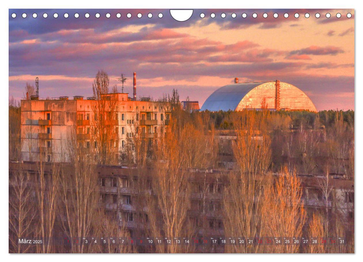 Bild: 9783435245680 | Tschernobyl - Die Sperrzone um das Atomkraftwerk (Wandkalender 2025...