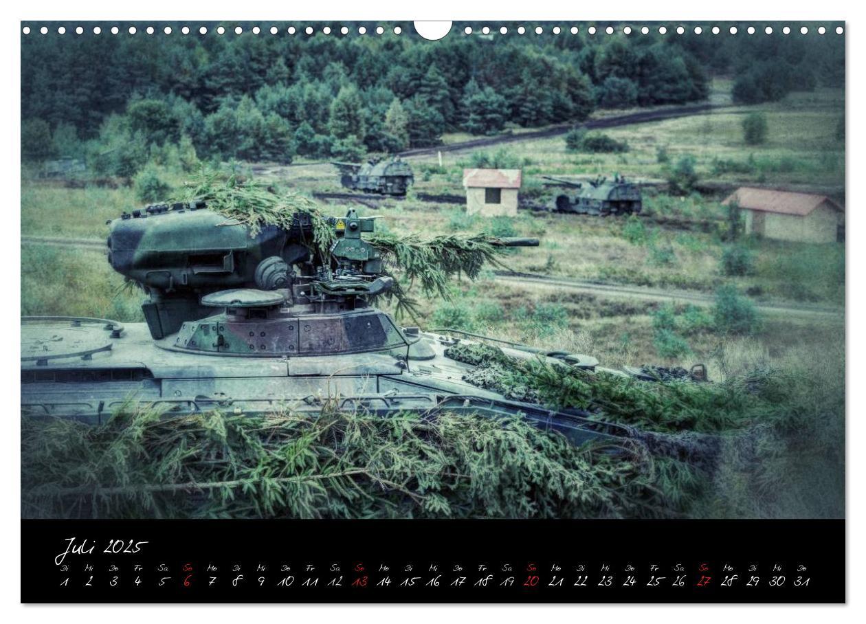 Bild: 9783435823444 | Schützenpanzer Marder (Wandkalender 2025 DIN A3 quer), CALVENDO...