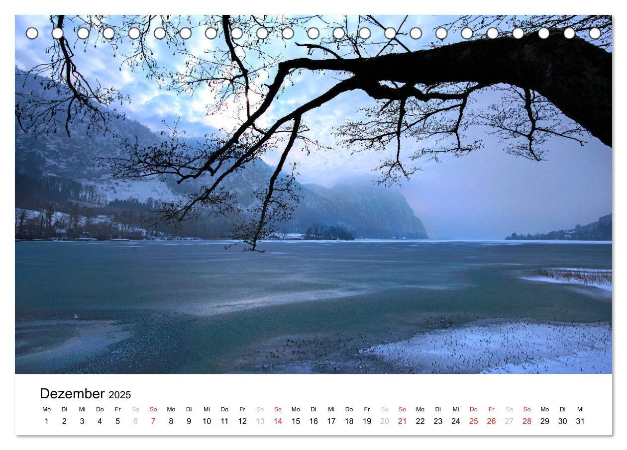 Bild: 9783435307661 | Zauberhaftes Mondseeland (Tischkalender 2025 DIN A5 quer), CALVENDO...