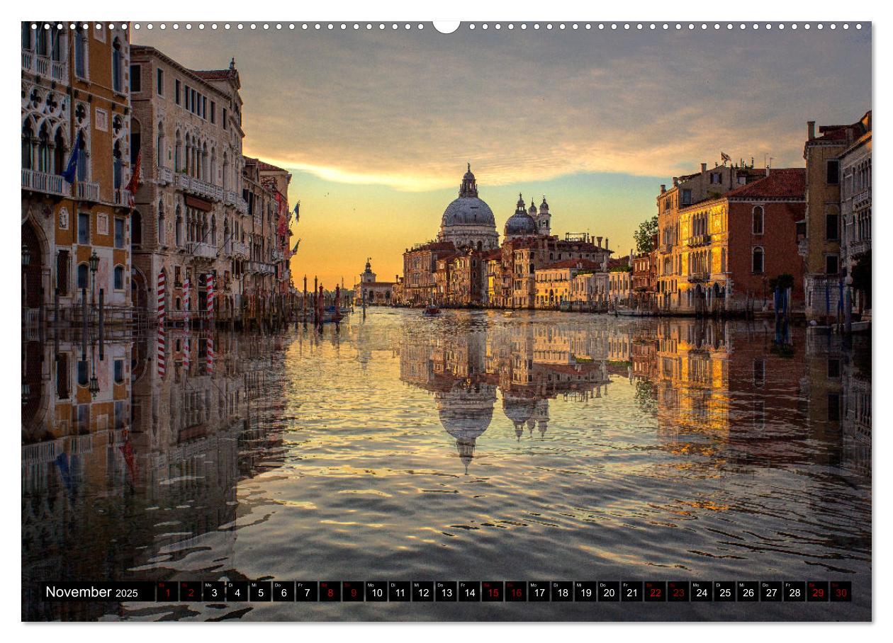 Bild: 9783383951237 | Sehnsuchtsort Venedig (Wandkalender 2025 DIN A2 quer), CALVENDO...