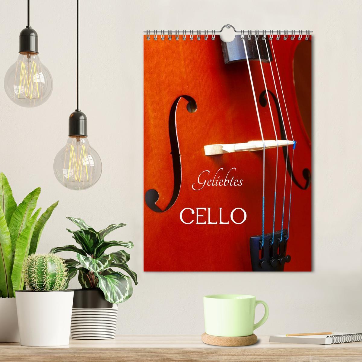 Bild: 9783457010907 | Geliebtes Cello (Wandkalender 2025 DIN A4 hoch), CALVENDO...