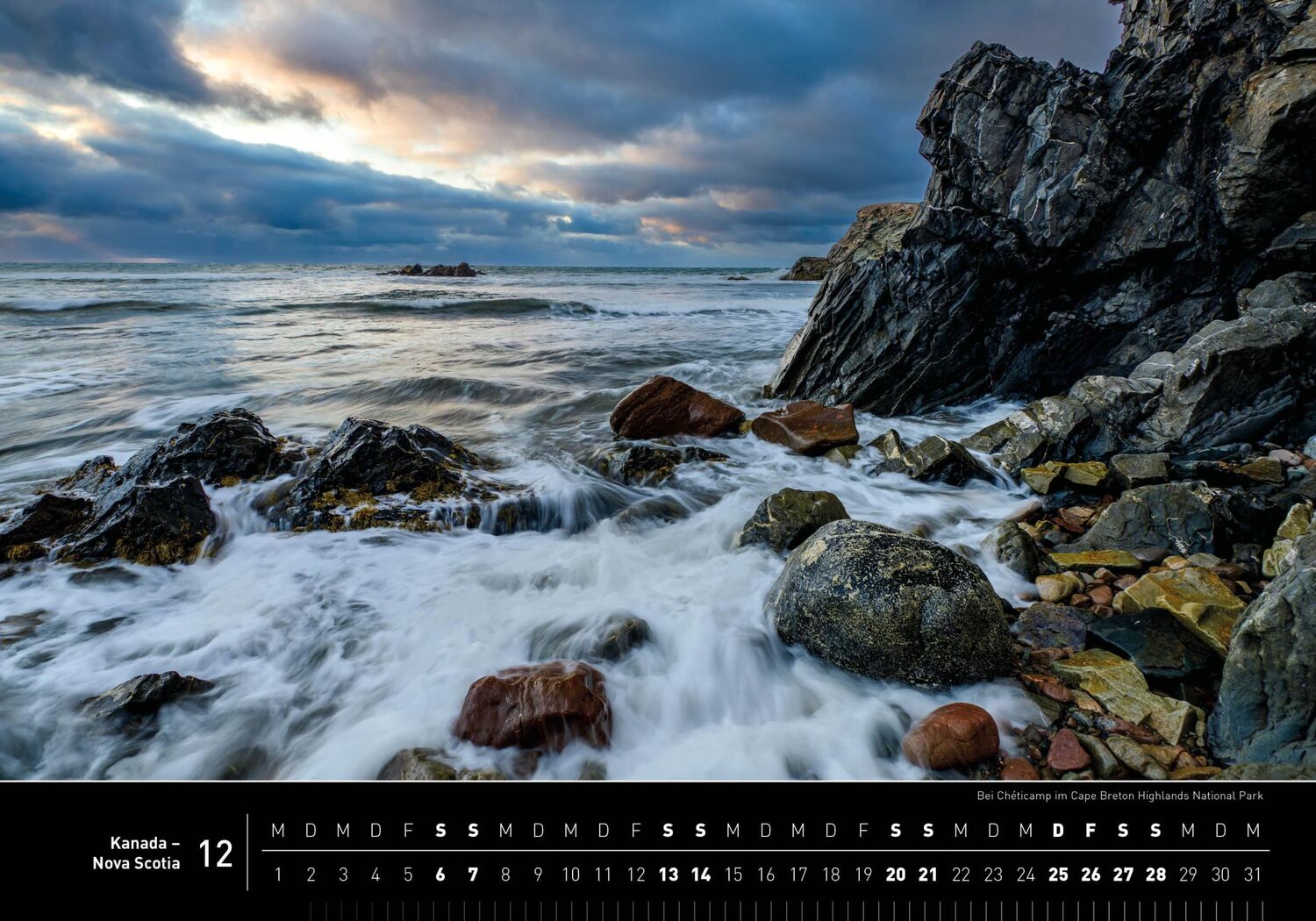 Bild: 9783968555294 | 360° Kanada - Nova Scotia Premiumkalender 2025 | Christian Heeb | 2025