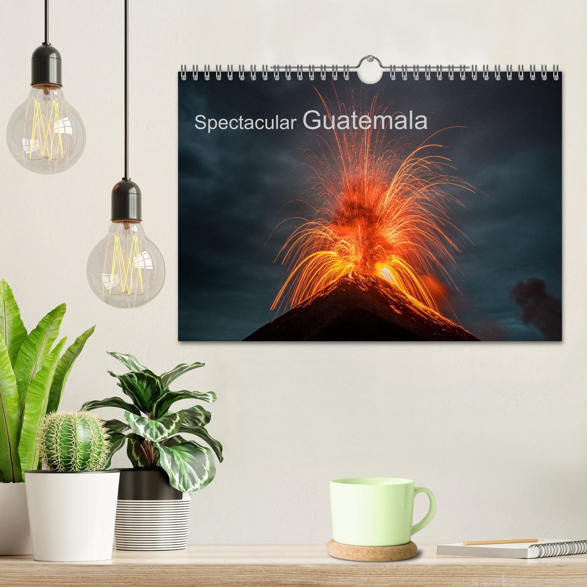 Bild: 9781325837106 | Spectacular Guatemala (Wall Calendar 2025 DIN A4 landscape),...