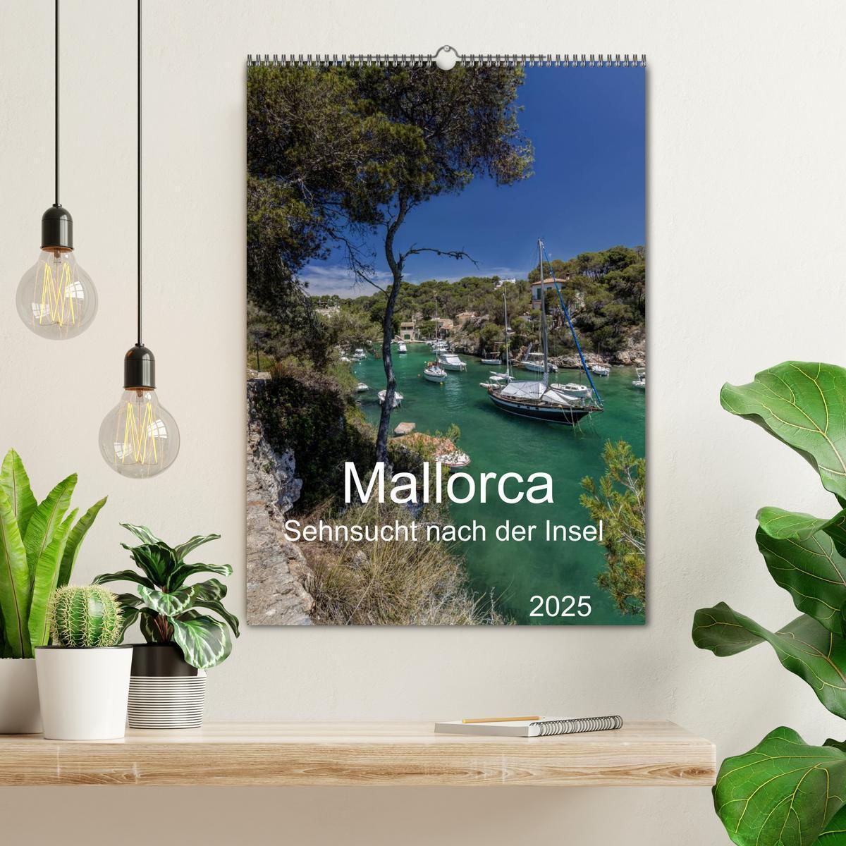 Bild: 9783457056813 | Mallorca - Sehnsucht nach der Insel (Wandkalender 2025 DIN A2...