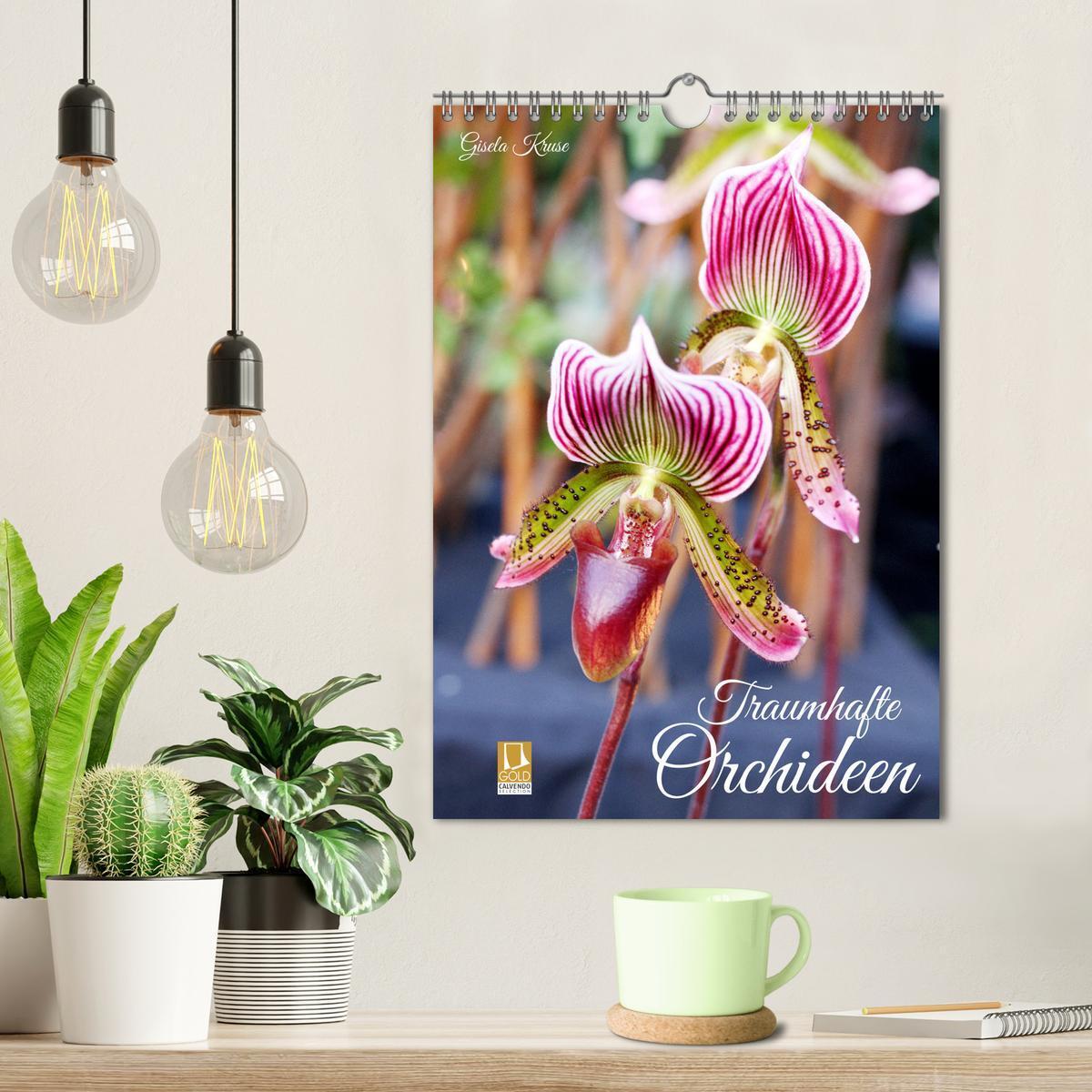 Bild: 9783435903740 | Traumhafte Orchideen (Wandkalender 2025 DIN A4 hoch), CALVENDO...