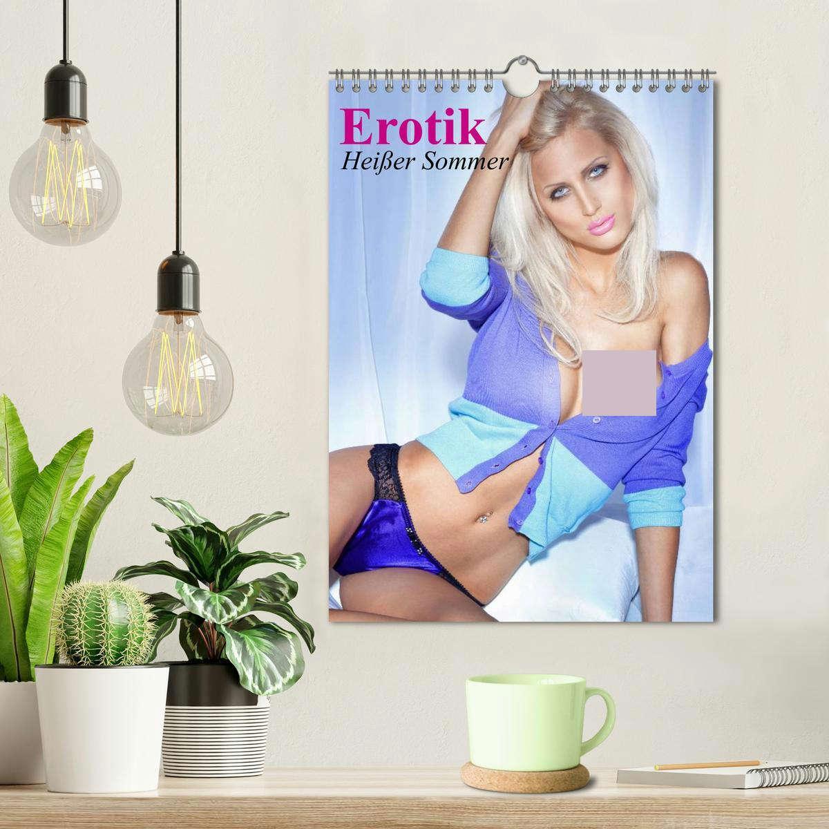 Bild: 9783457057728 | Erotik - Heißer Sommer (Wandkalender 2025 DIN A4 hoch), CALVENDO...