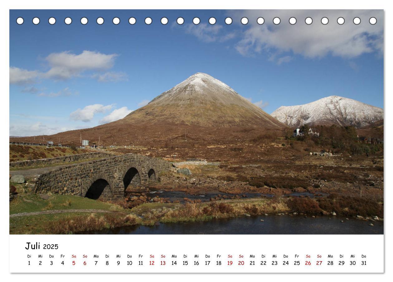 Bild: 9783435134175 | Schottland - Das Land mit rauem Charme (Tischkalender 2025 DIN A5...