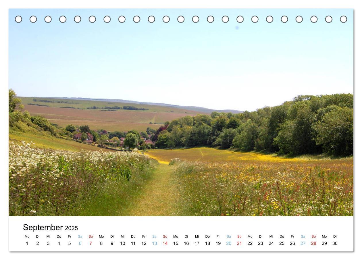 Bild: 9783435172221 | East Sussex (Tischkalender 2025 DIN A5 quer), CALVENDO Monatskalender