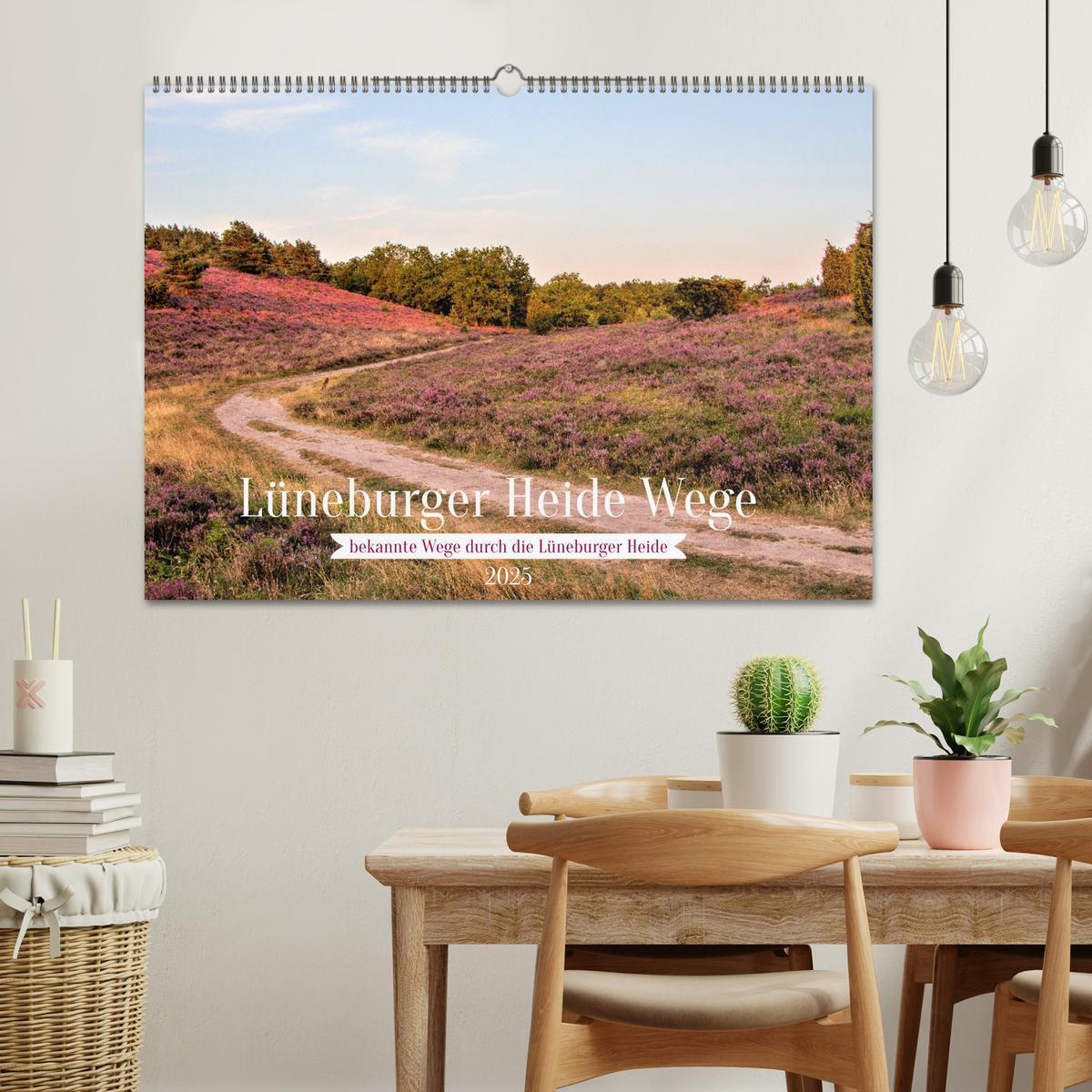 Bild: 9783435029747 | Lüneburger Heide Wege (Wandkalender 2025 DIN A2 quer), CALVENDO...