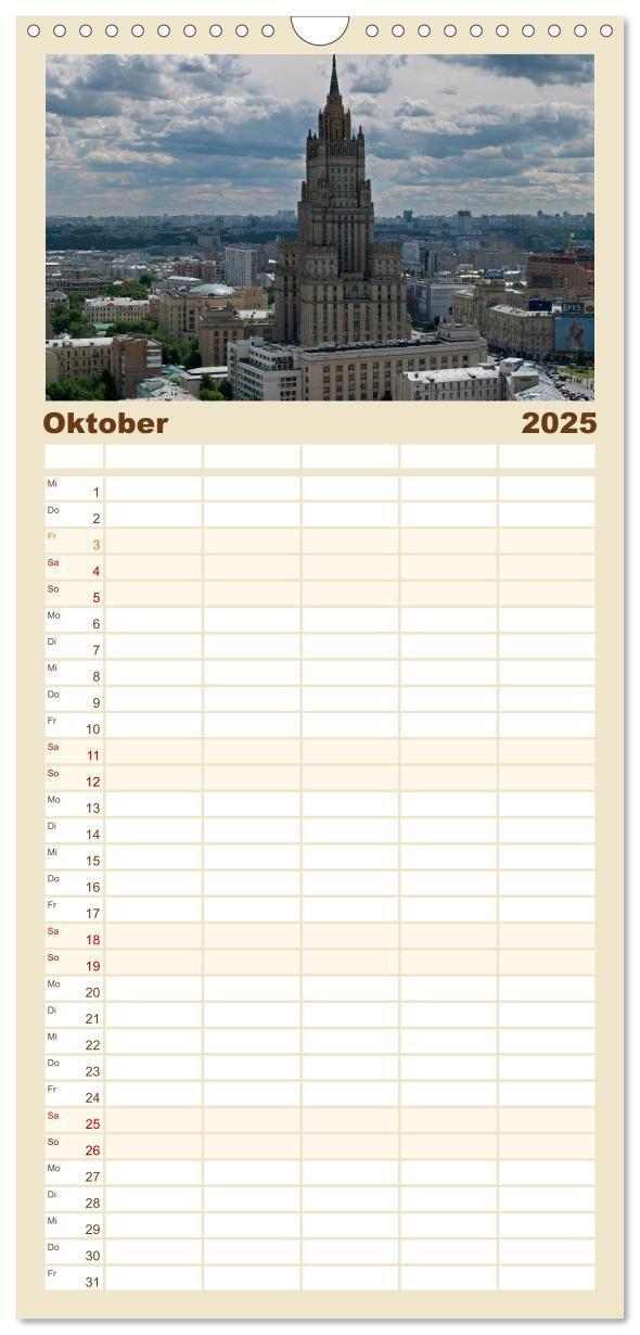 Bild: 9783457120972 | Familienplaner 2025 - Moskau mit 5 Spalten (Wandkalender, 21 x 45...