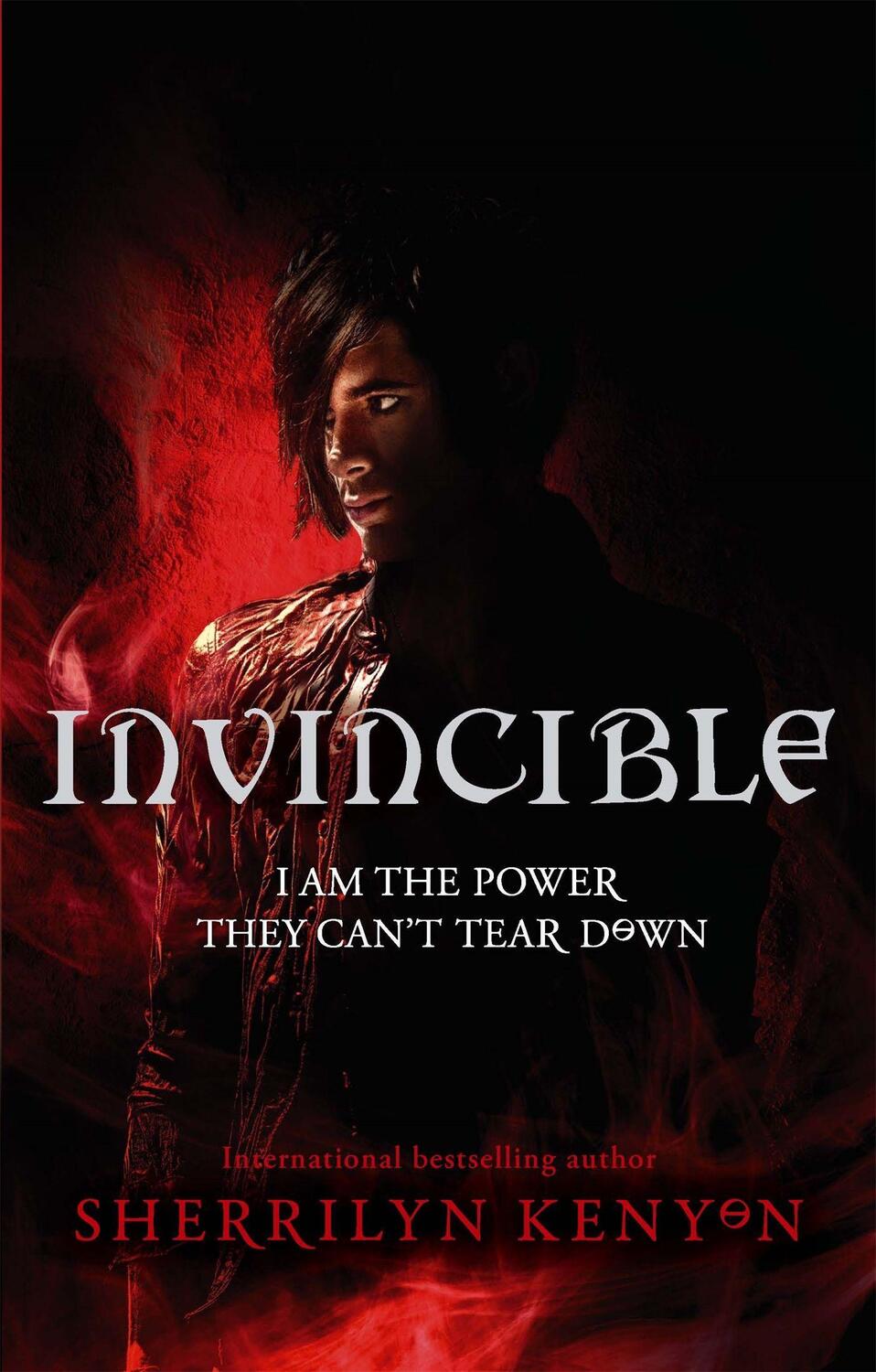 Cover: 9781907410246 | Invincible | Number 2 in series | Sherrilyn Kenyon | Taschenbuch