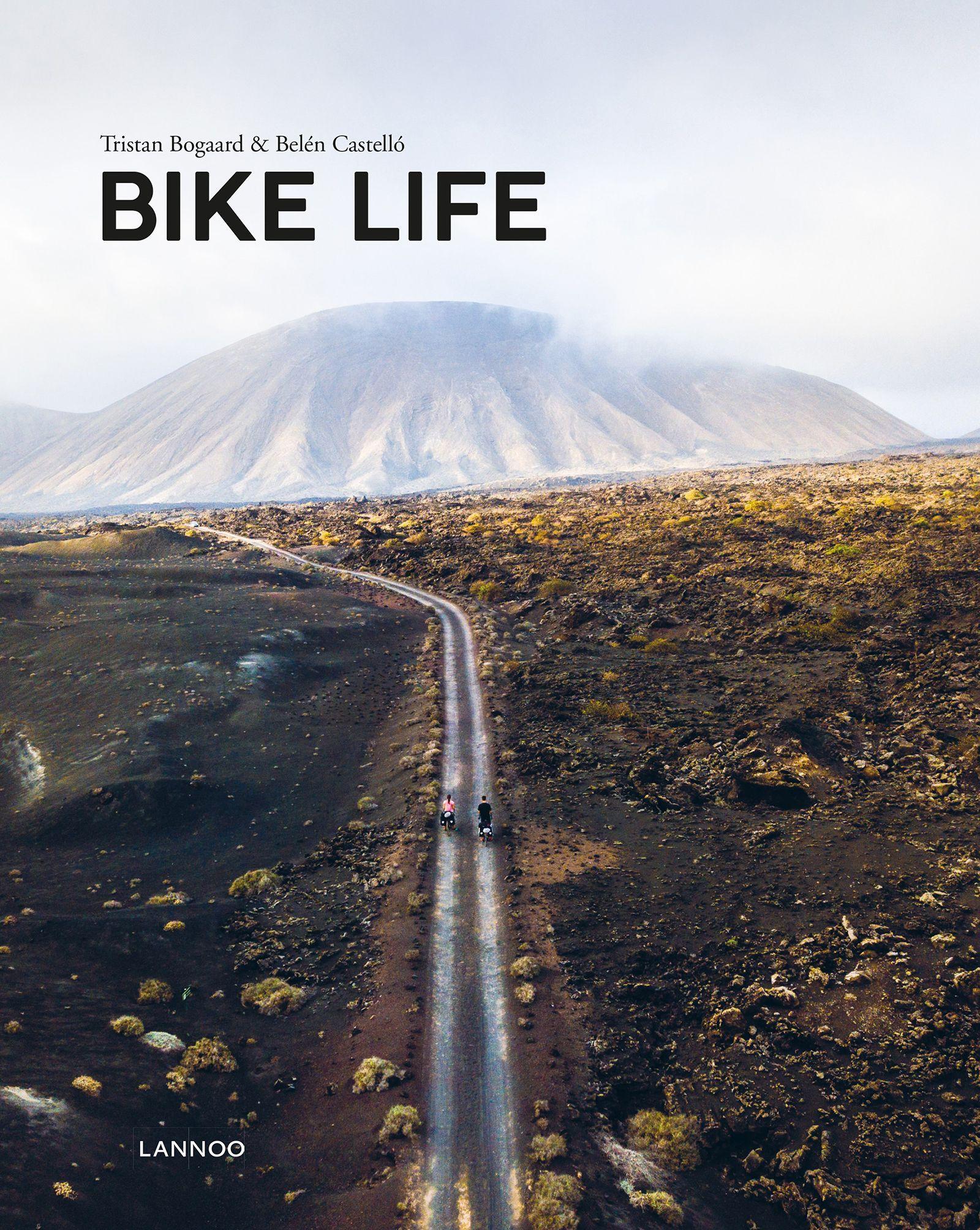 Cover: 9782390251156 | Bike Life | Travel, Different | Belen Castello (u. a.) | Buch | 2020