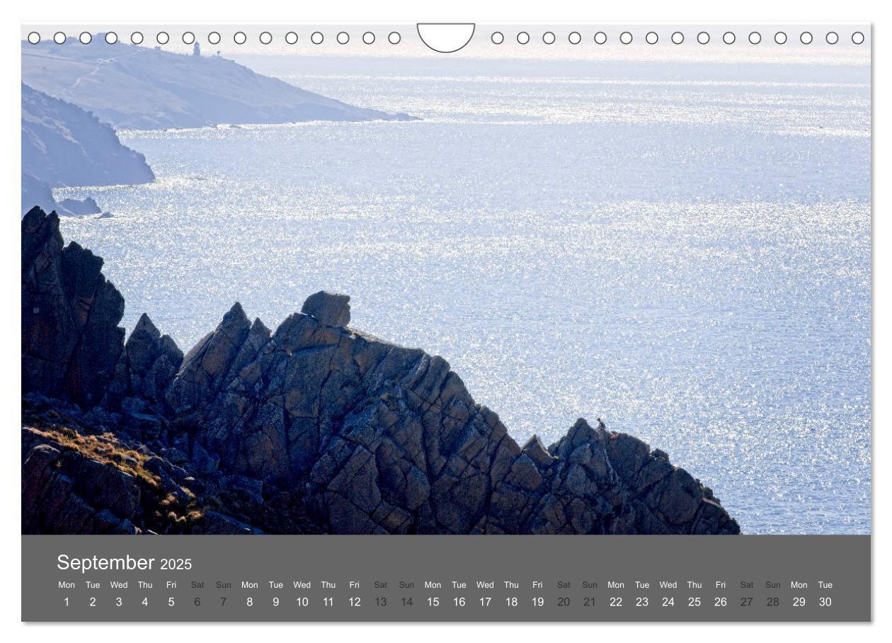 Bild: 9781325959518 | Cornwall's Coast by Tony Mills (Wall Calendar 2025 DIN A4...