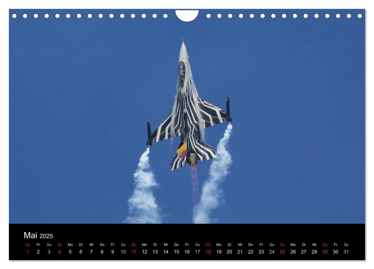 Bild: 9783435479559 | Militärflugzeuge 2025 (Wandkalender 2025 DIN A4 quer), CALVENDO...