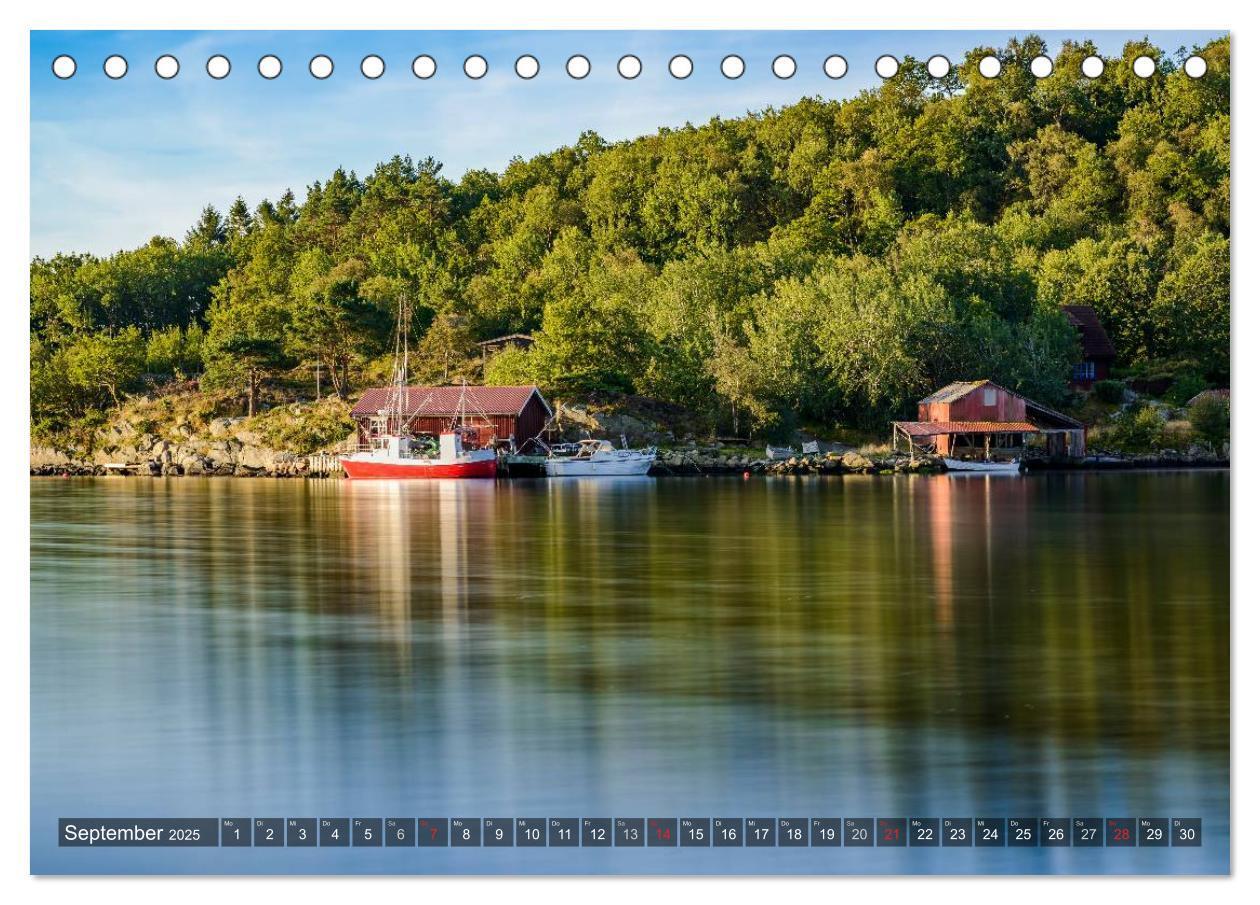 Bild: 9783435537754 | Norwegens Süden (Tischkalender 2025 DIN A5 quer), CALVENDO...